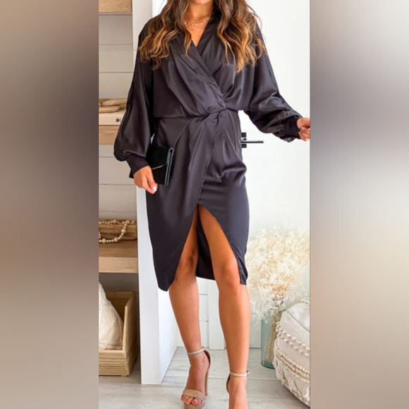 Women's Black Satin Pleating Evening Midi Dress - StyleStone